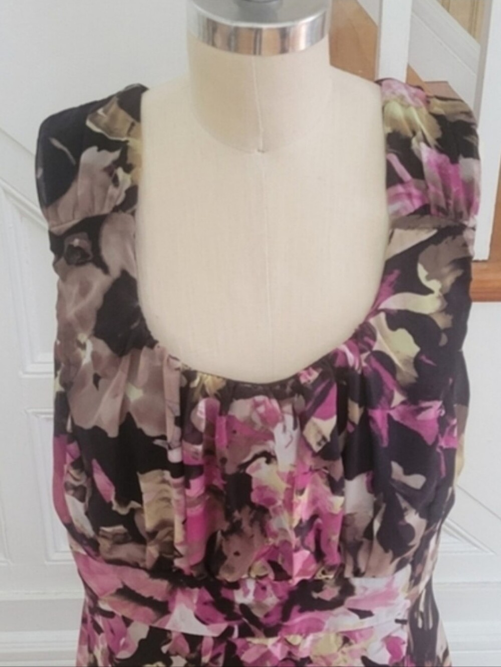 DRESS BARN Floral Black and Pink Dress Plus Size 22 - Picture 4 of 8